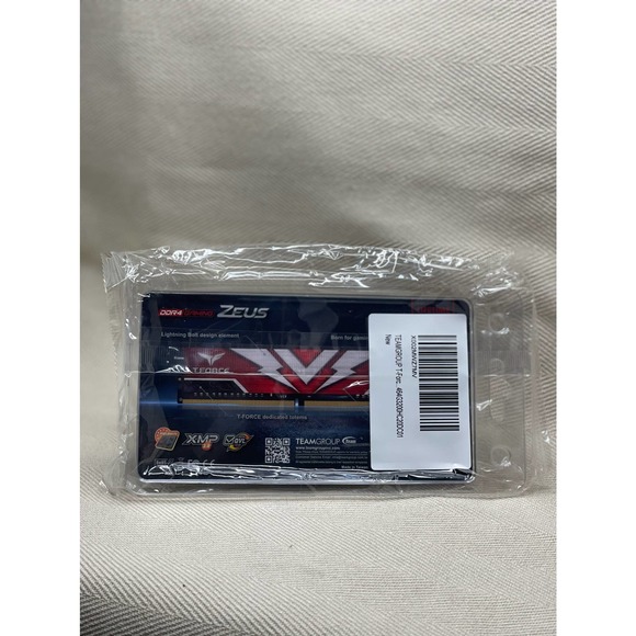 TEAMGROUP T-Force Zeus DDR4 64GB Kit (2 x 32GB) 3200MHz (PC4 25600) - Picture 2 of 4